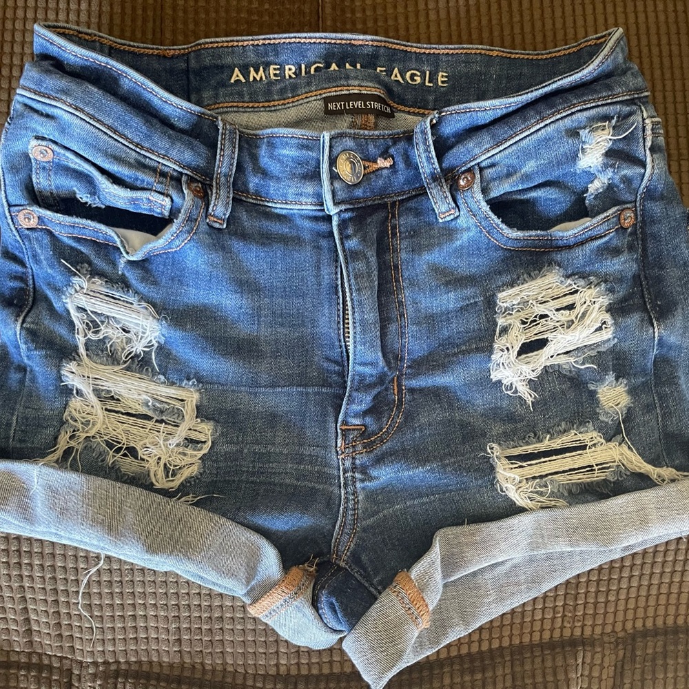 American Eagle Outfitters Women's Blue Denim Shorts
